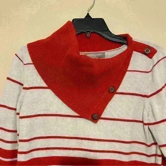Banana Republic Sweater Women's Size M Cowl Neck Orange Striped Button Preppy - Picture 3 of 9